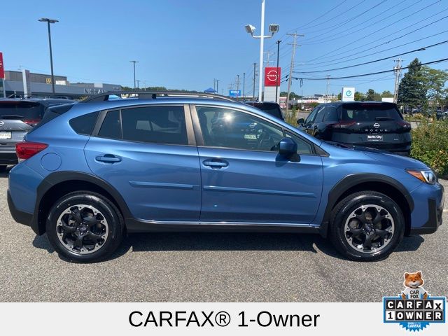 2021 Subaru Crosstrek Premium photo 2