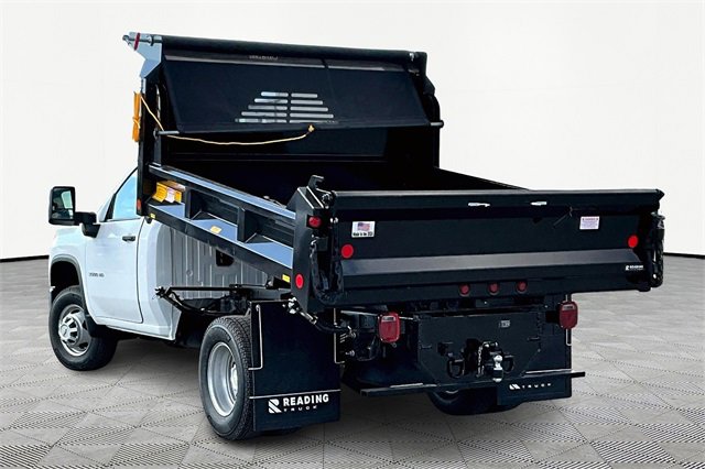 2025 Chevrolet Silverado 3500HD Work Truck photo 4
