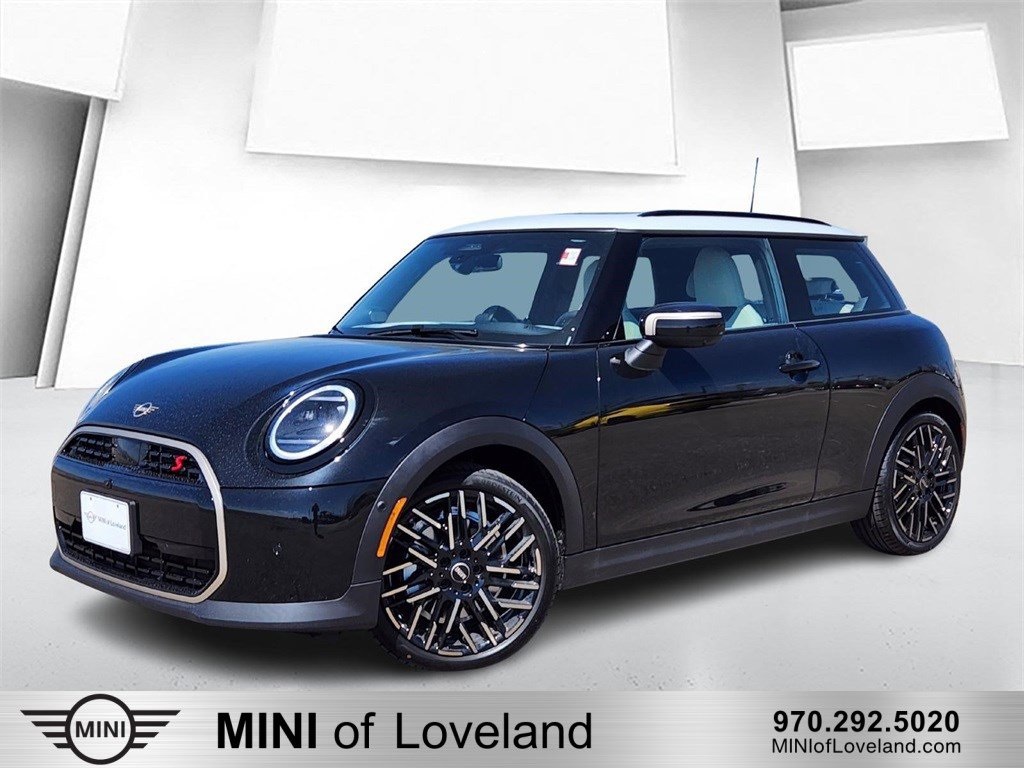 2025 MINI Hardtop 2 Door S's photo