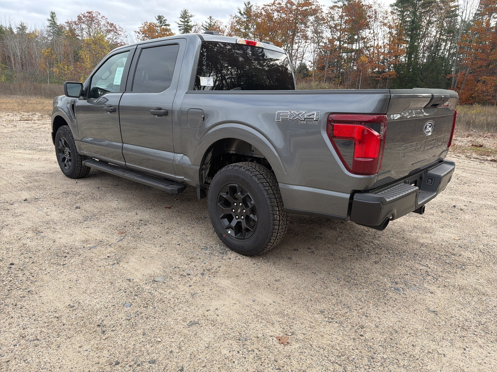 2025 Ford F-150 STX photo 4