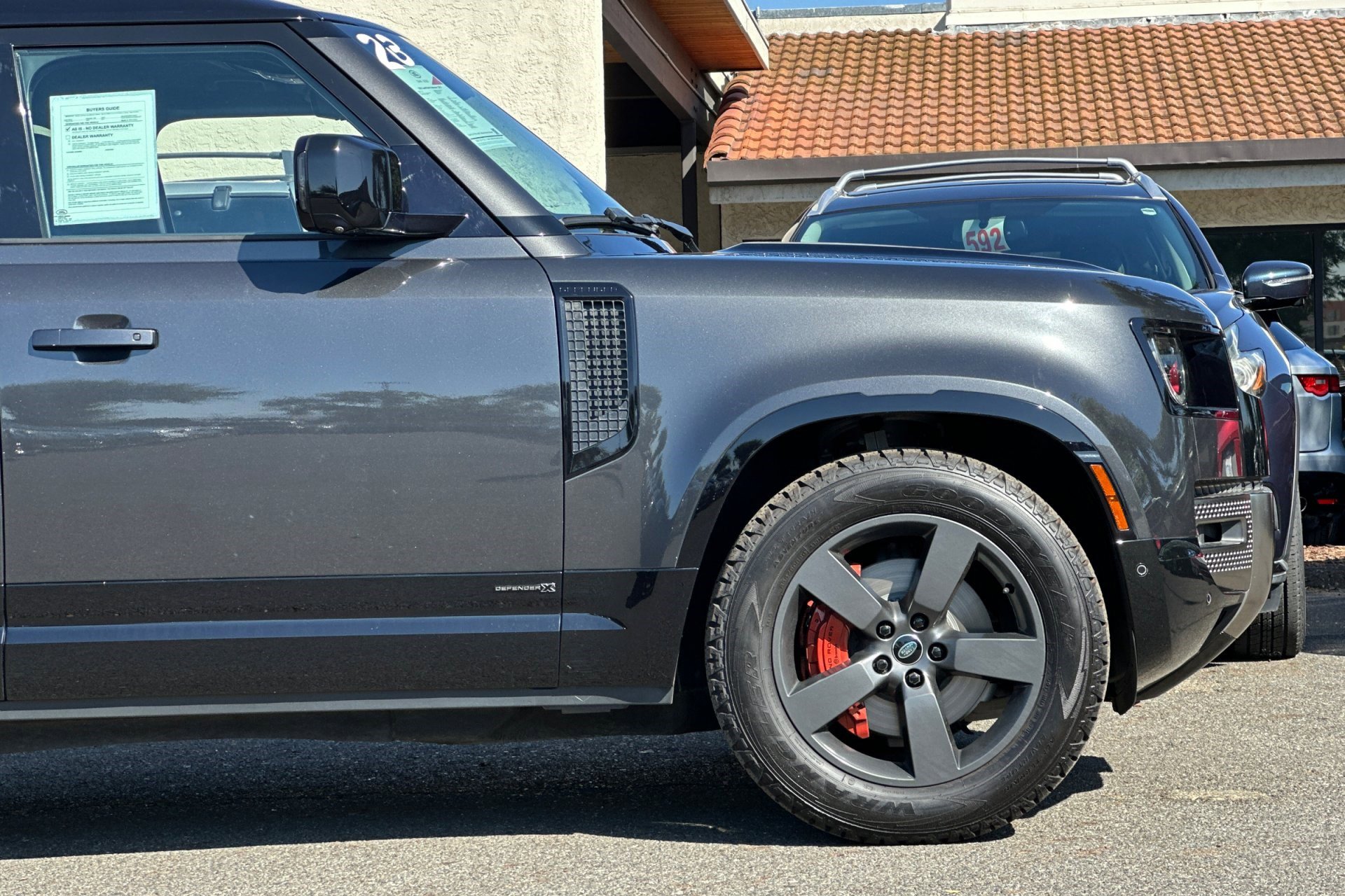 2023 Land Rover Defender 130 X photo 35