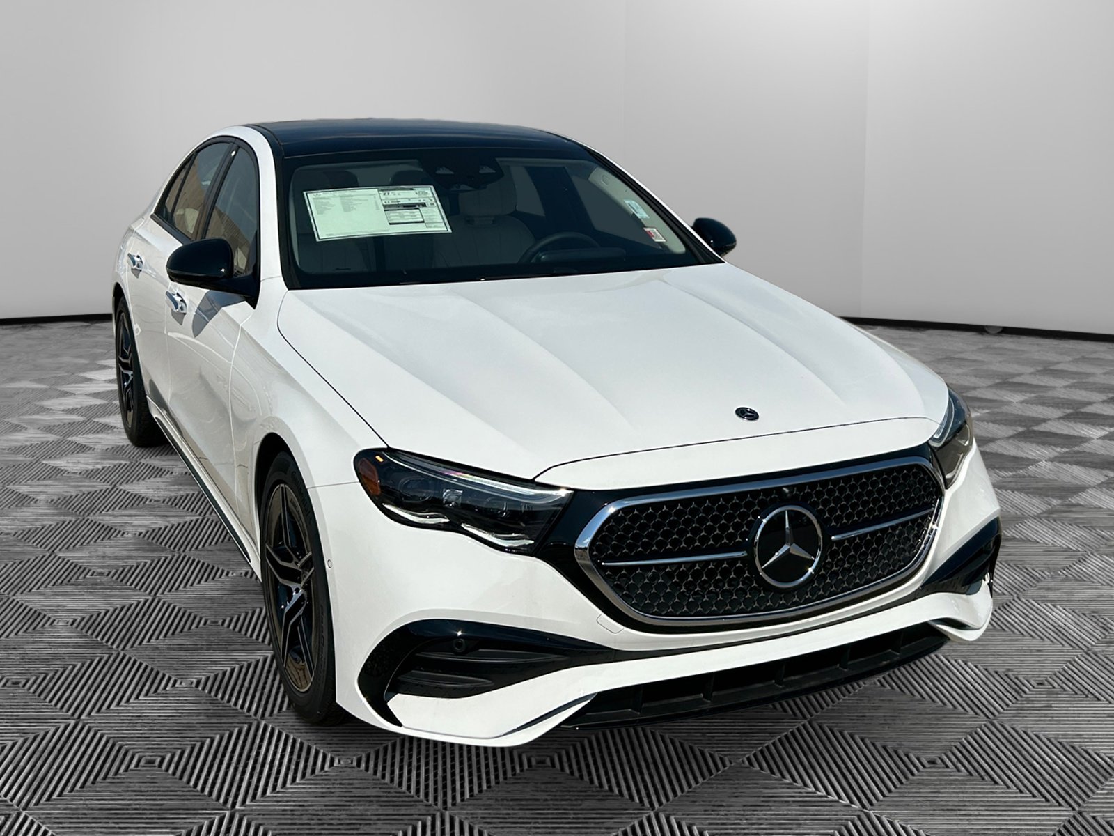 2025 Mercedes-Benz E-Class E350's photo