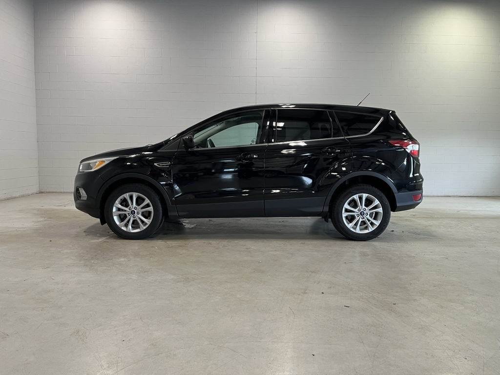 2017 Ford Escape SE photo 3