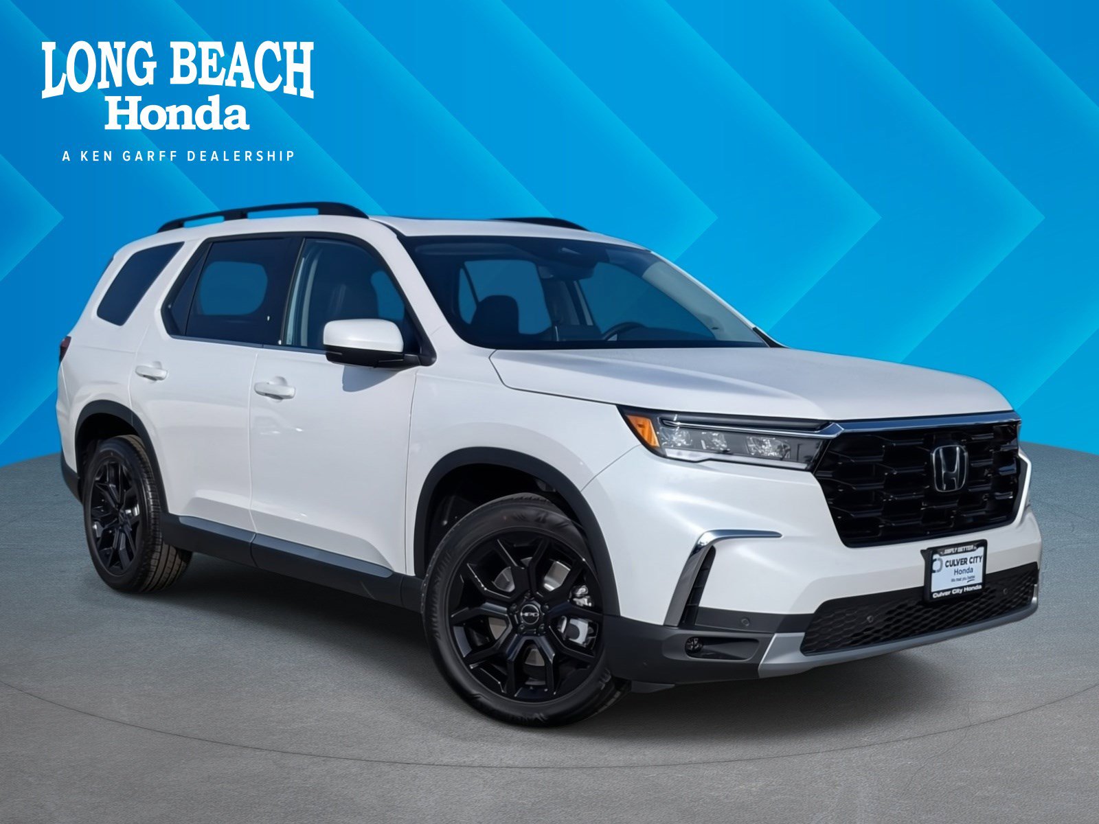 2025 Honda Pilot Touring's photo