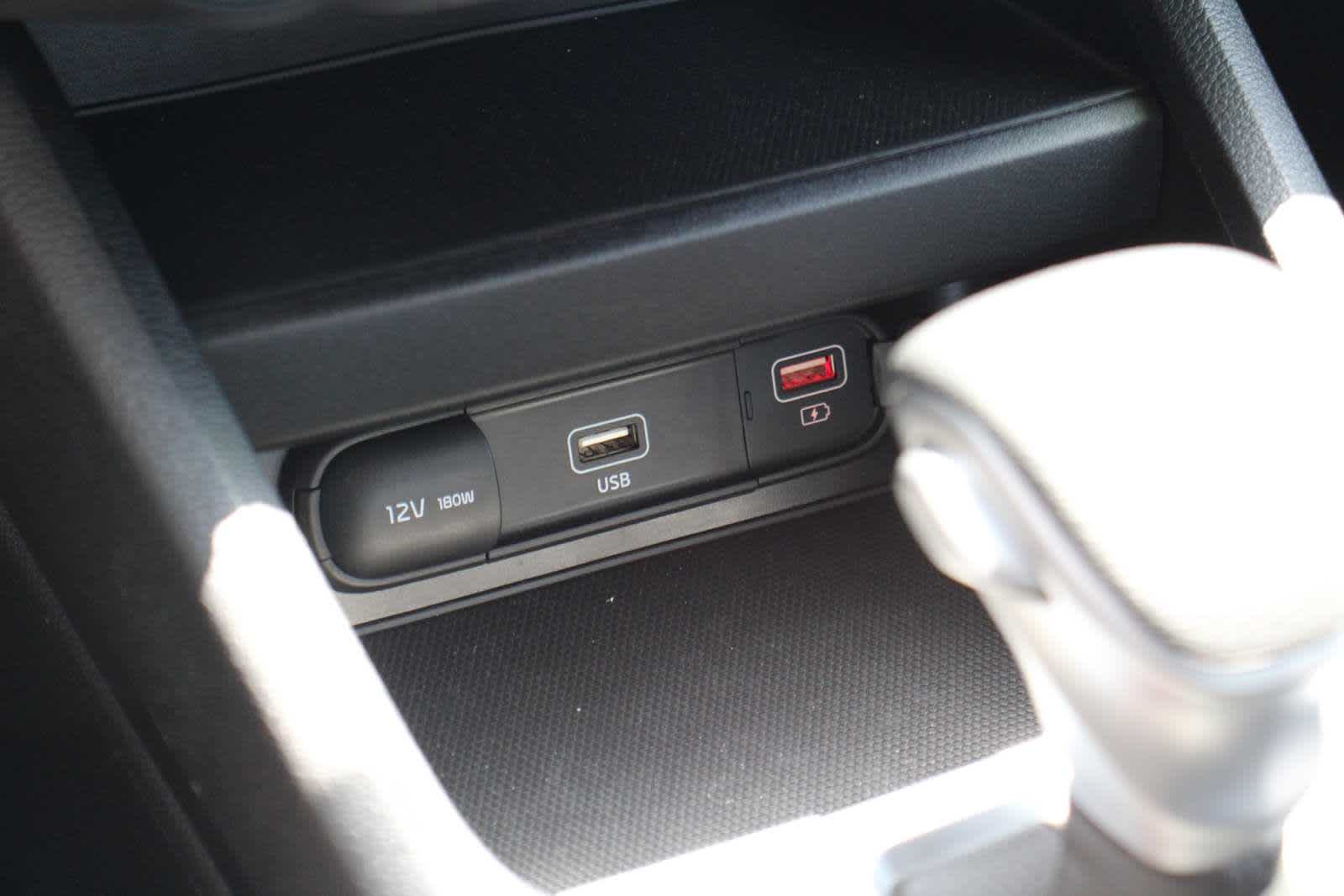 2024 Kia Forte LXS photo 29