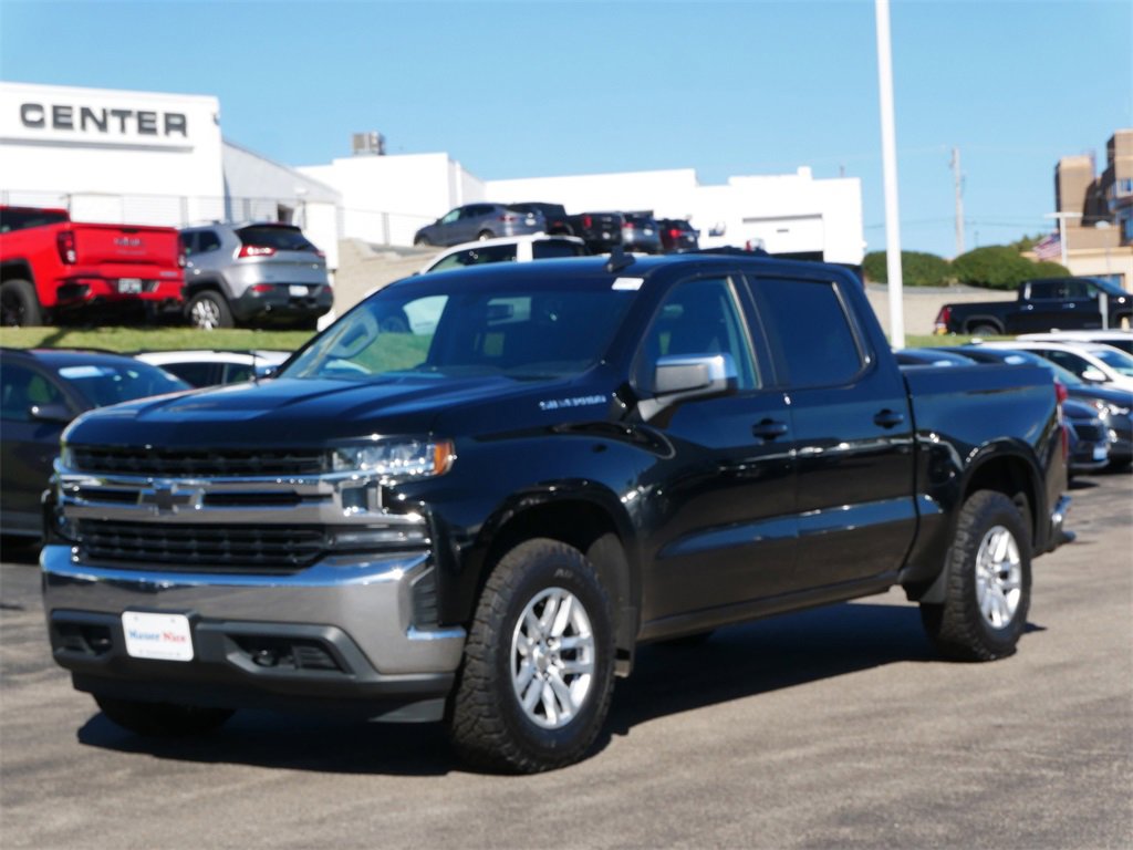 2019 Chevrolet Silverado 1500 LT photo 3