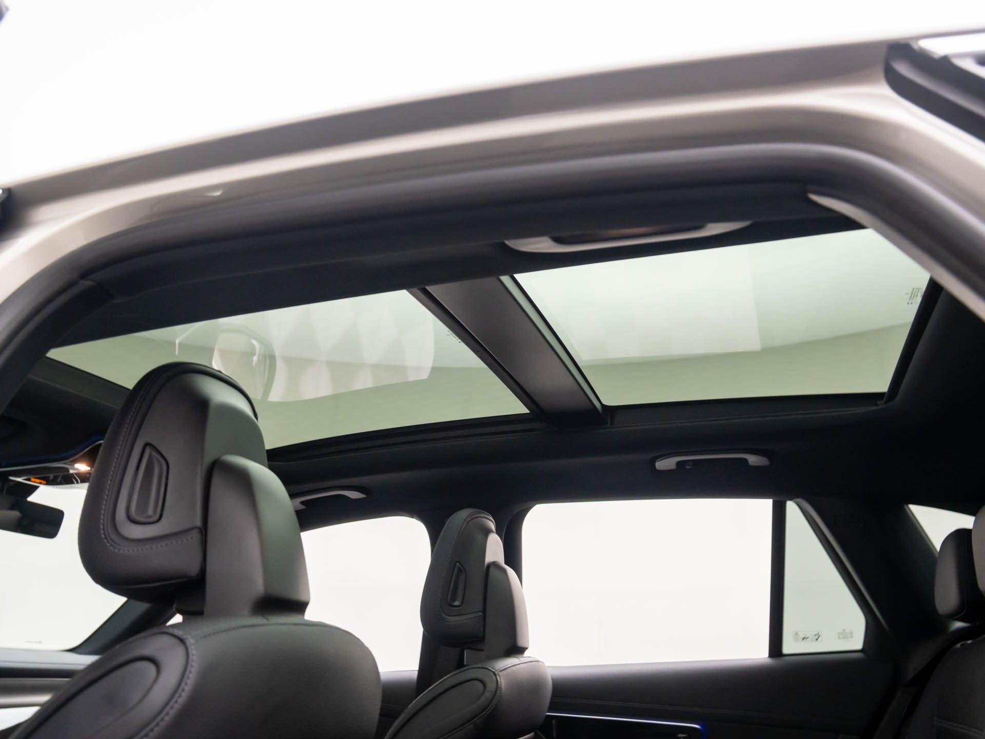 2023 Mercedes Benz GLC 300 4MATIC photo 17