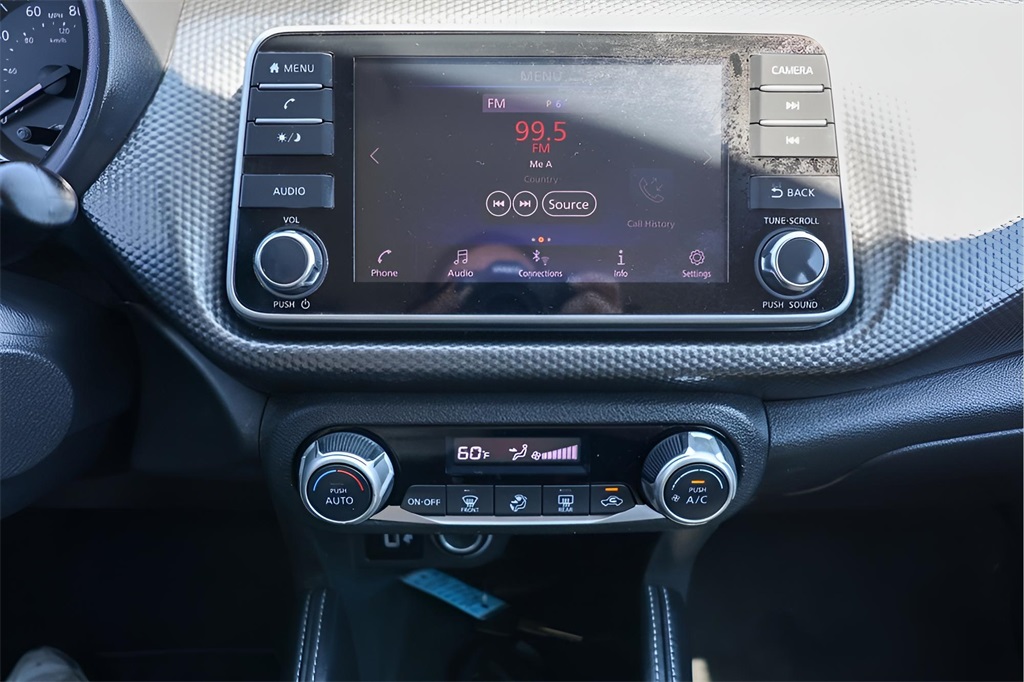 2018 Nissan Kicks SV photo 14