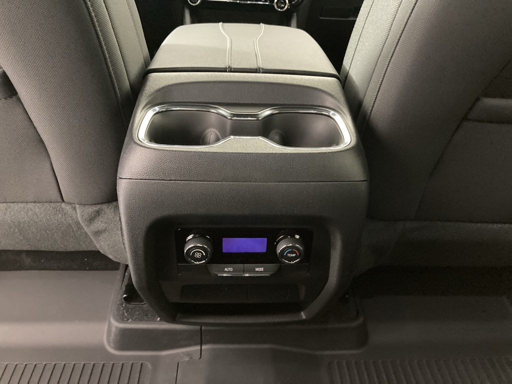 2026 Chevrolet Traverse photo 14