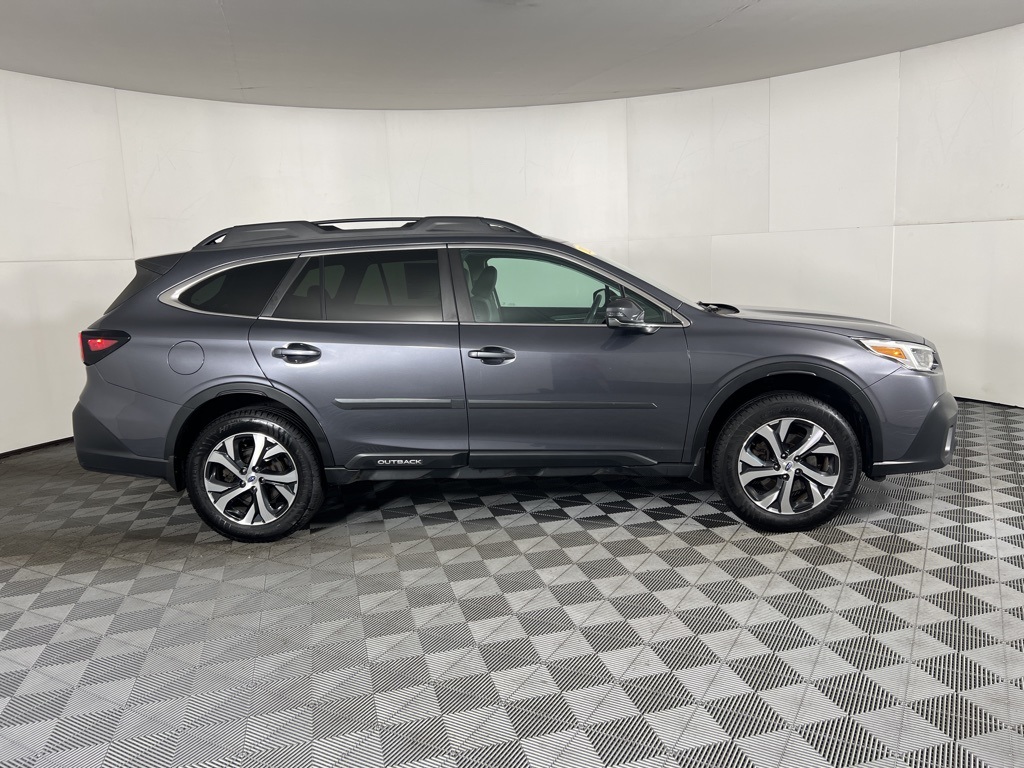 2022 Subaru Outback Limited photo 5