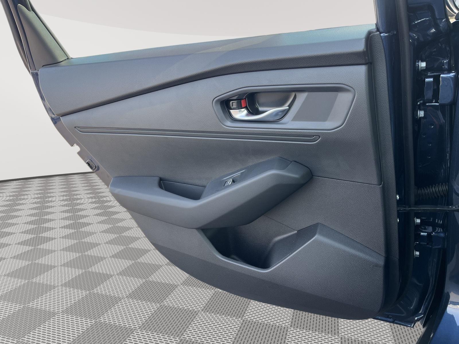 2025 Honda Accord 1.5T SE photo 13