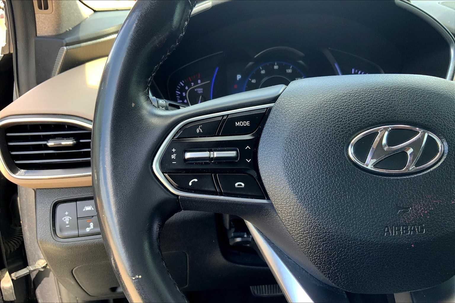 2019 Hyundai Santa Fe Limited photo 21