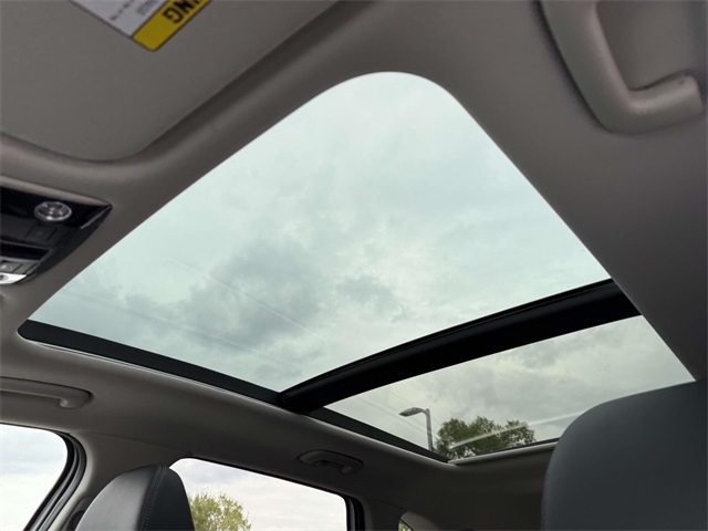 2026 Kia Sorento S photo 3