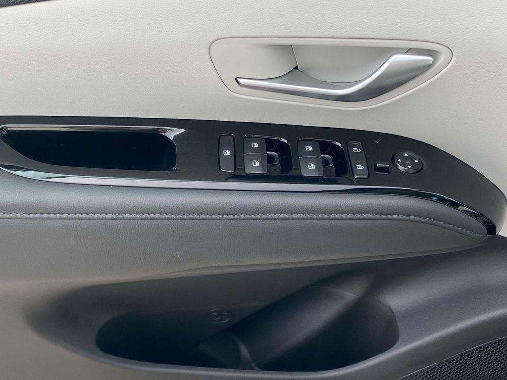 2024 Hyundai Tucson Hybrid Limited photo 13