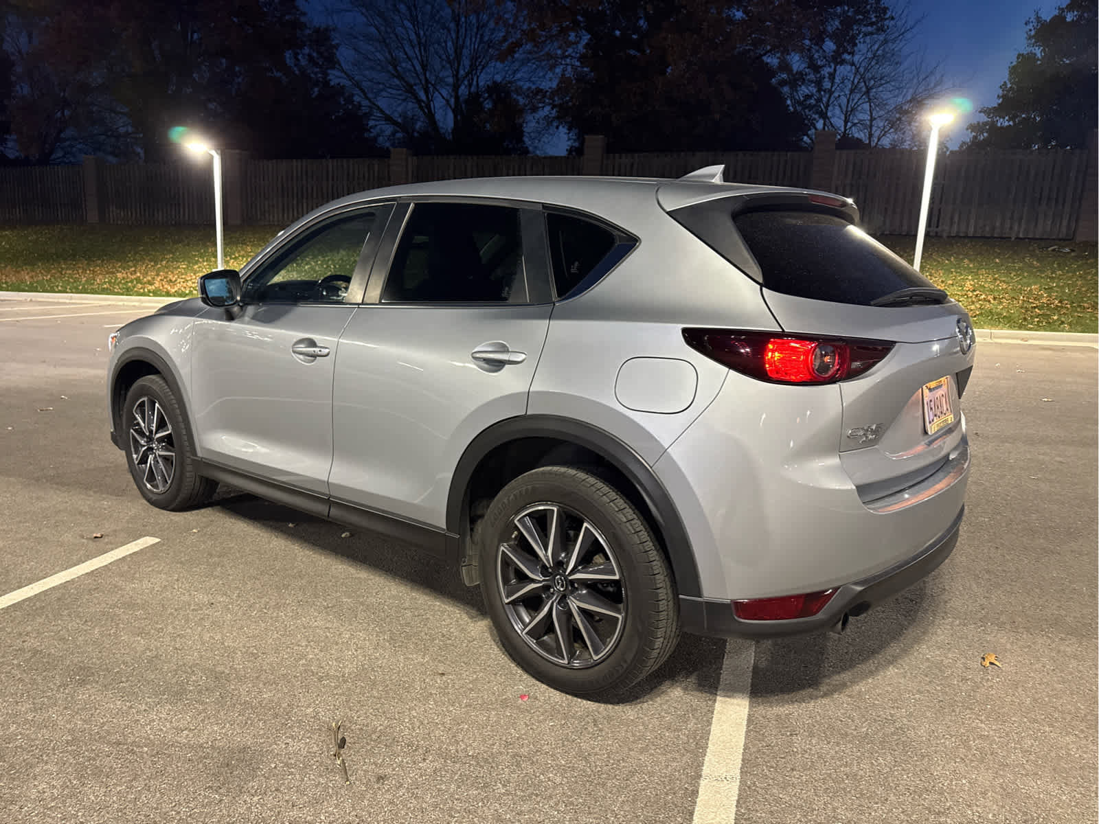 2018 Mazda CX-5 Touring photo 2