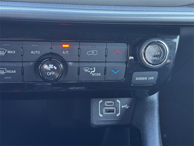 2024 Jeep Compass Limited photo 31