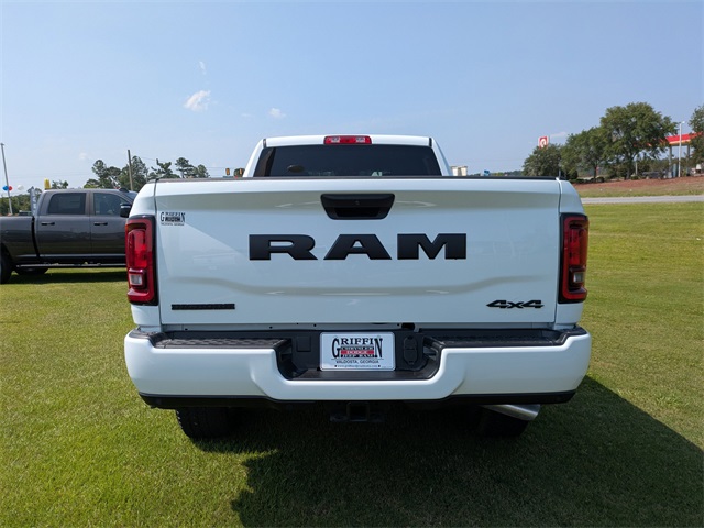 2025 Ram 3500 Big Horn photo 3