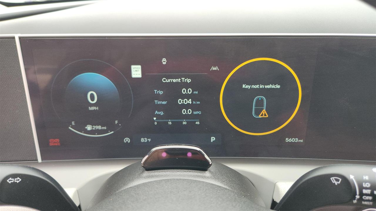 2025 Hyundai Tucson SEL Convenience photo 25