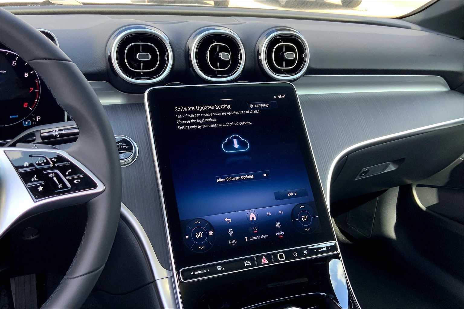 2025 Mercedes Benz C 300 photo 5