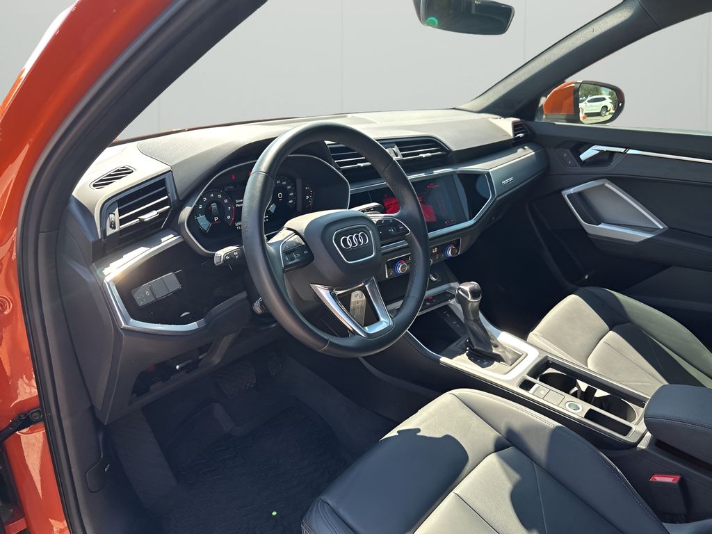 2022 Audi Q3 S line Premium 45 TFSI photo 24