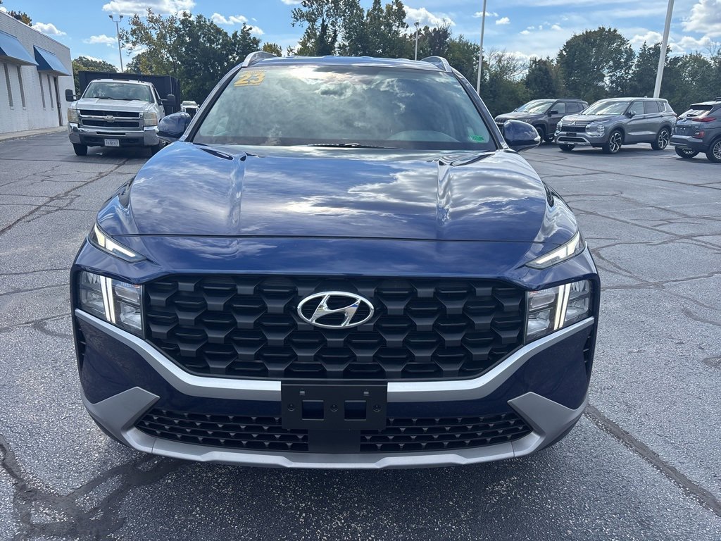 2023 Hyundai Santa Fe SEL photo 2