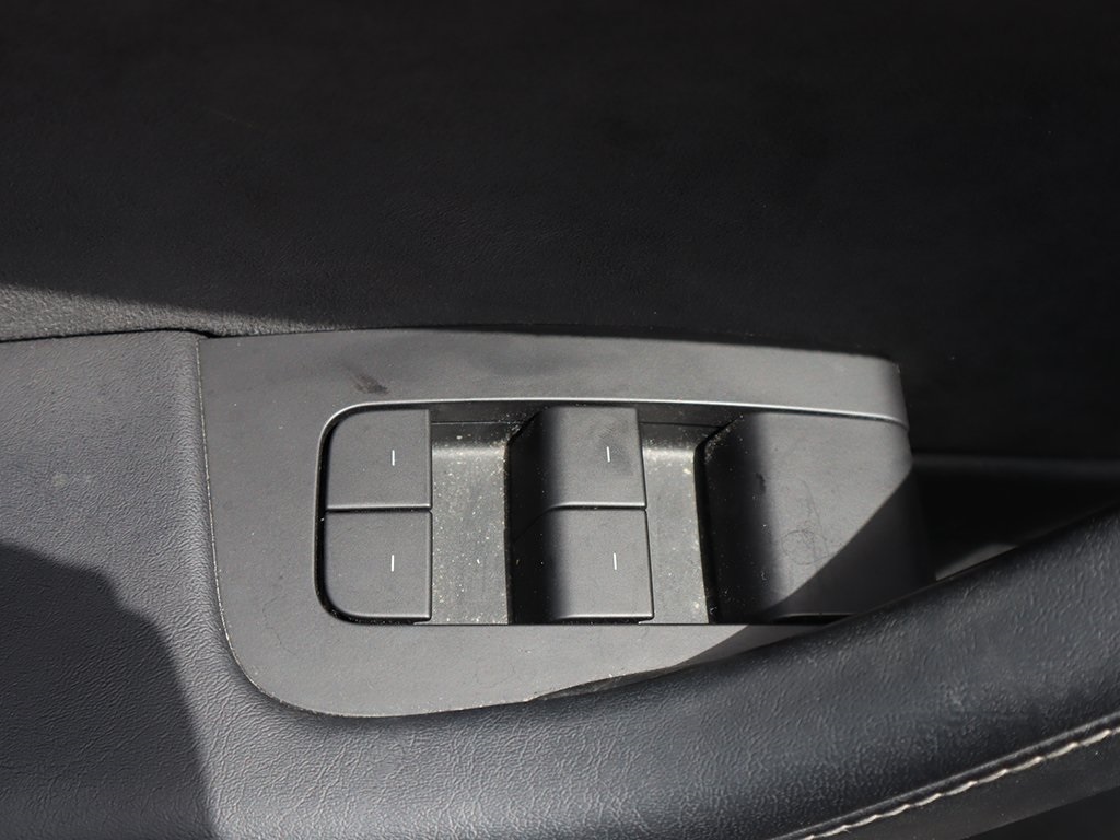 2021 Tesla Model 3 Standard Range Plus photo 36