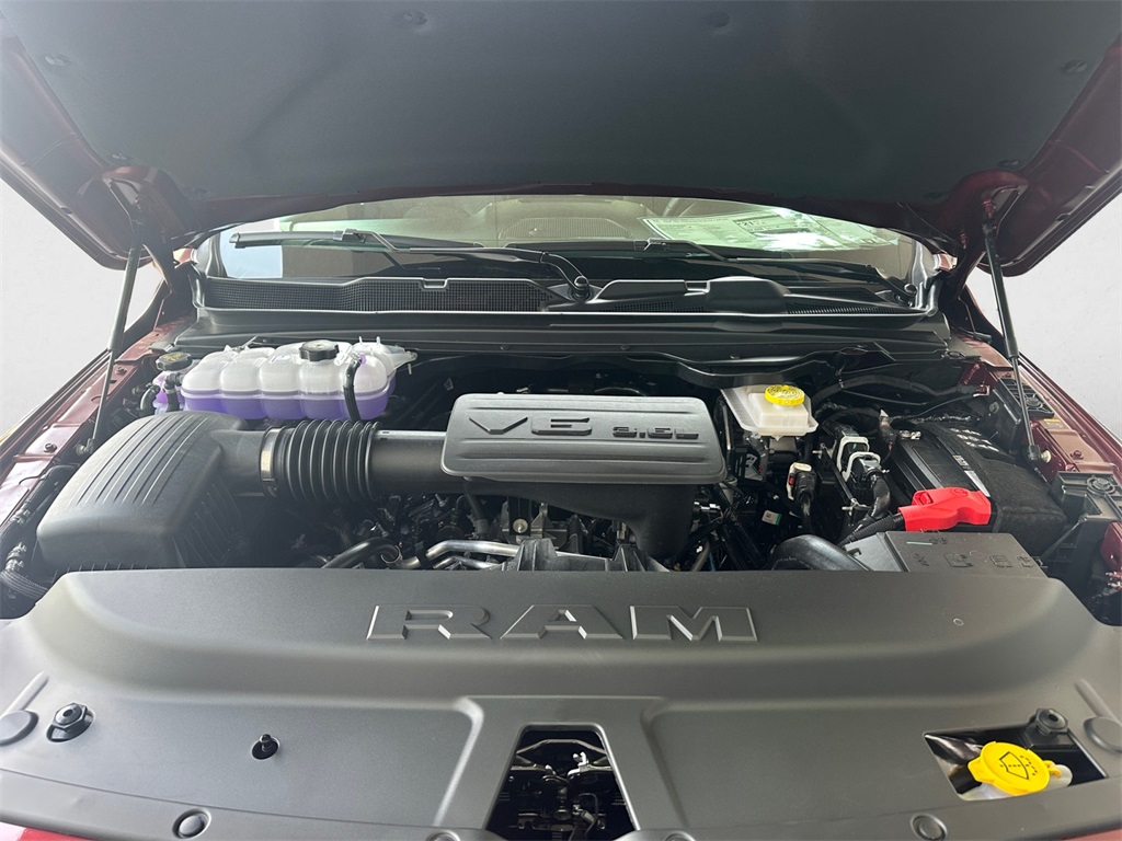 2025 Ram 1500 Tradesman photo 13