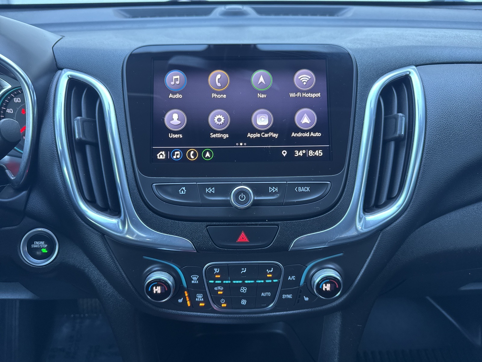 2019 Chevrolet Equinox LT photo 4