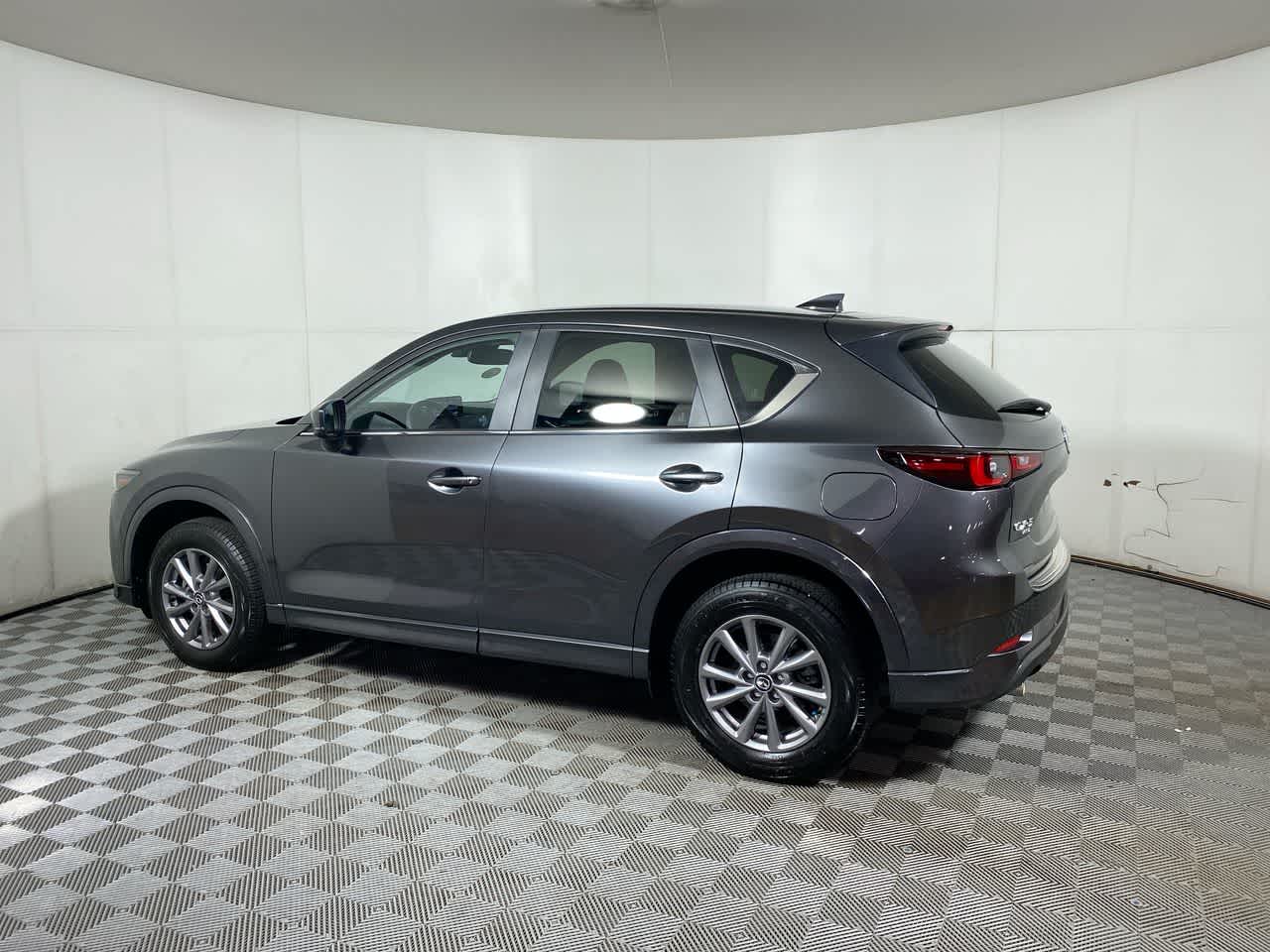 2024 Mazda CX-5 2.5 S Preferred photo 8