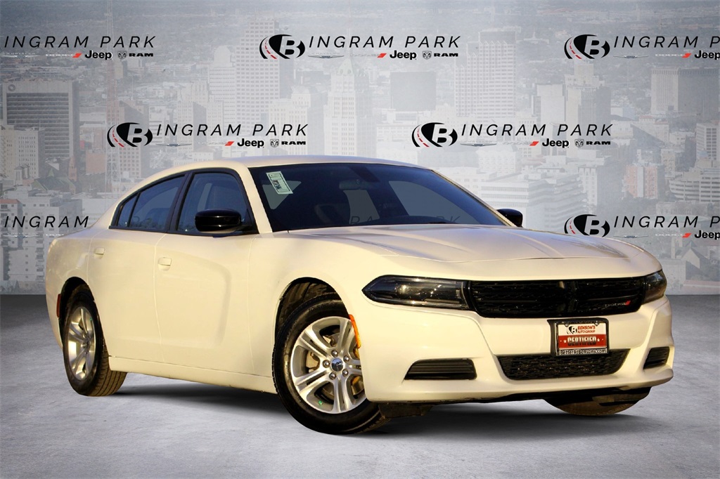 2023 Dodge Charger SXT's photo