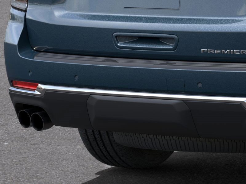 2025 Chevrolet Suburban Premier photo 9
