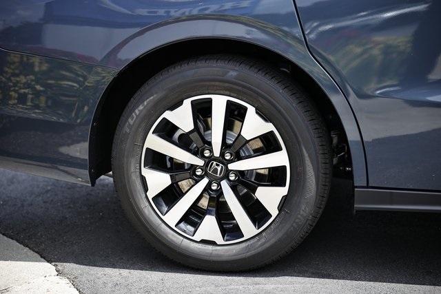 2026 Honda Odyssey EX-L photo 15