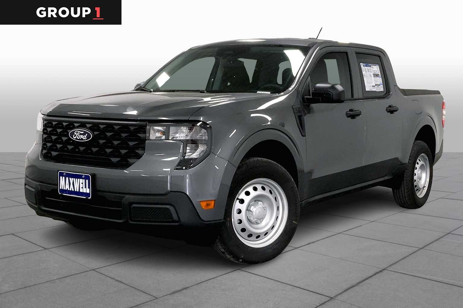 2025 Ford Maverick XL's photo