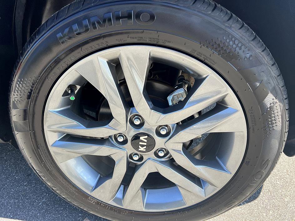 2021 Kia Seltos S photo 10