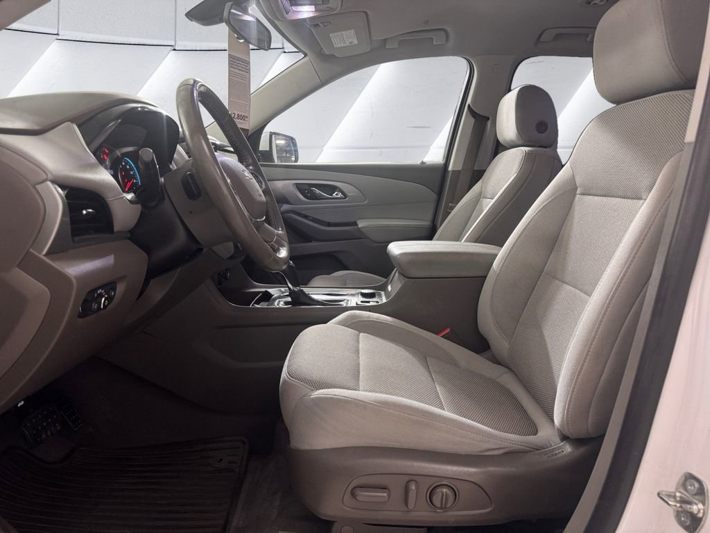 2020 Chevrolet Traverse Cloth photo 7