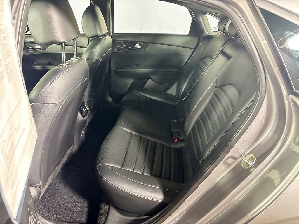 2023 Kia Forte GT-Line photo 20