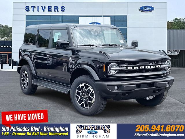 2025 Ford Bronco 4-Door Outer Banks's photo