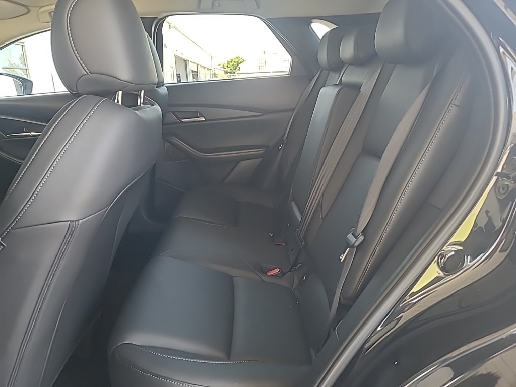 2025 Mazda CX-30 2.5 Select Sport photo 7