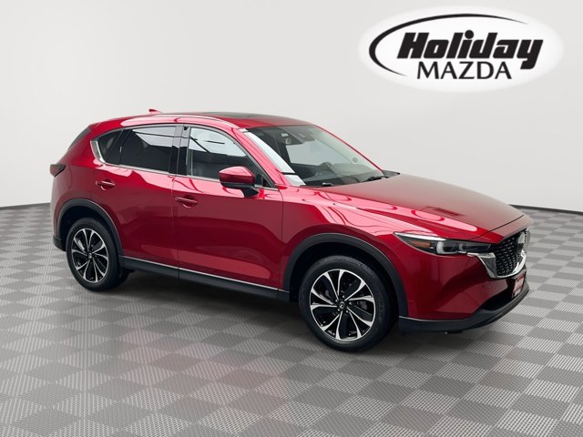 2022 Mazda CX-5 S Premium package's photo
