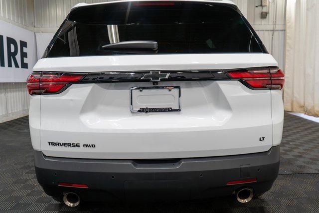 2023 Chevrolet Traverse Leather photo 2