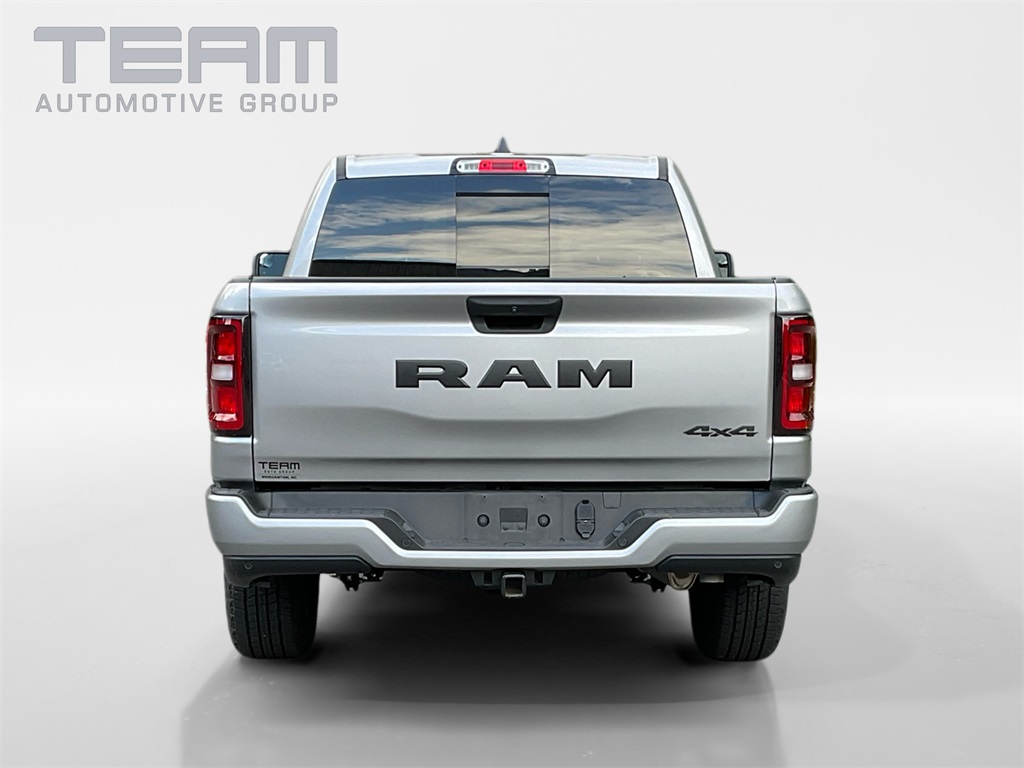 2025 Ram 1500 Tradesman photo 6