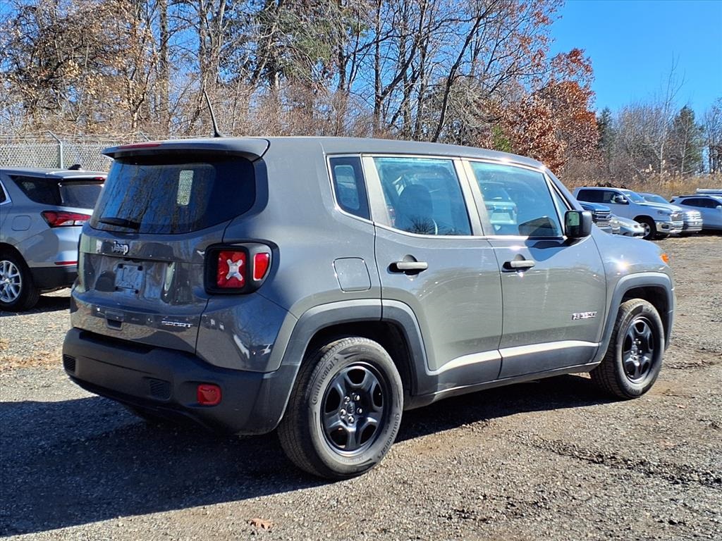2020 Jeep Renegade Sport photo 2