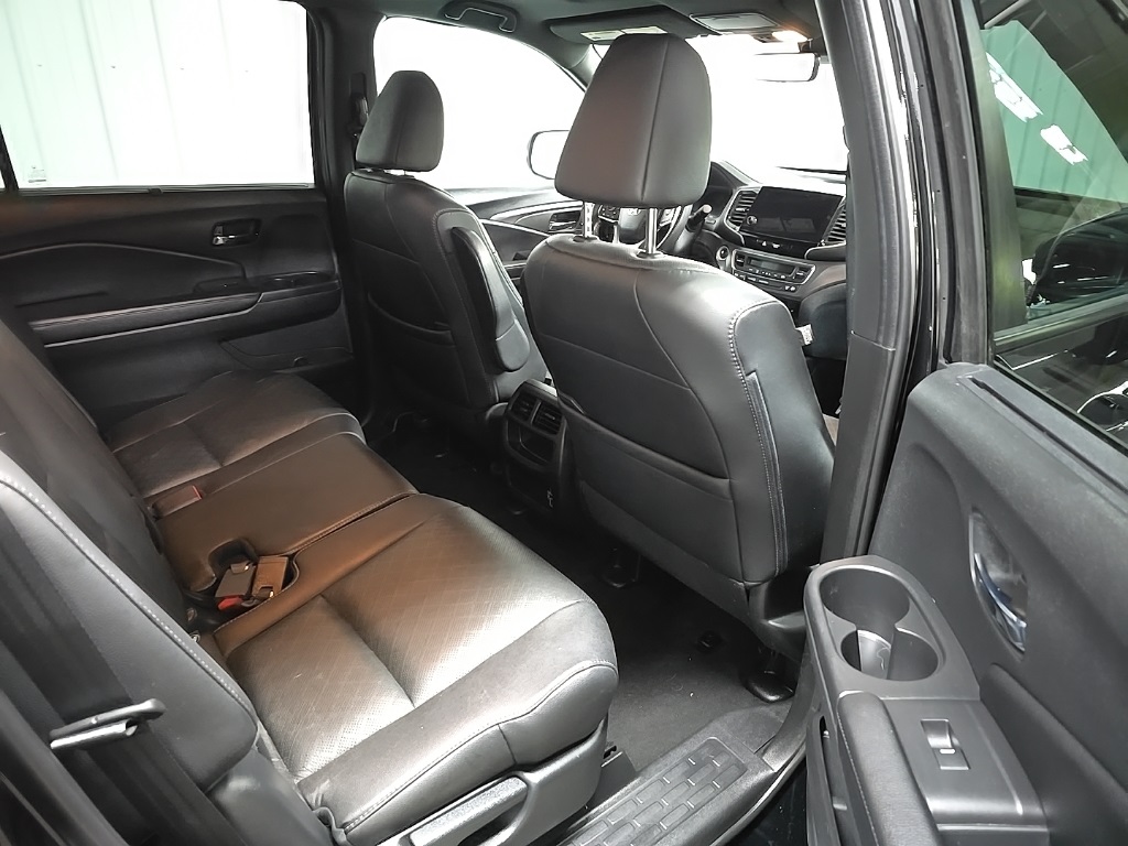 2020 Honda Passport EX-L photo 16