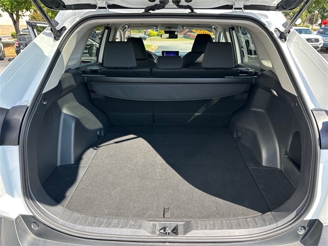 2024 Toyota RAV4 XLE photo 23