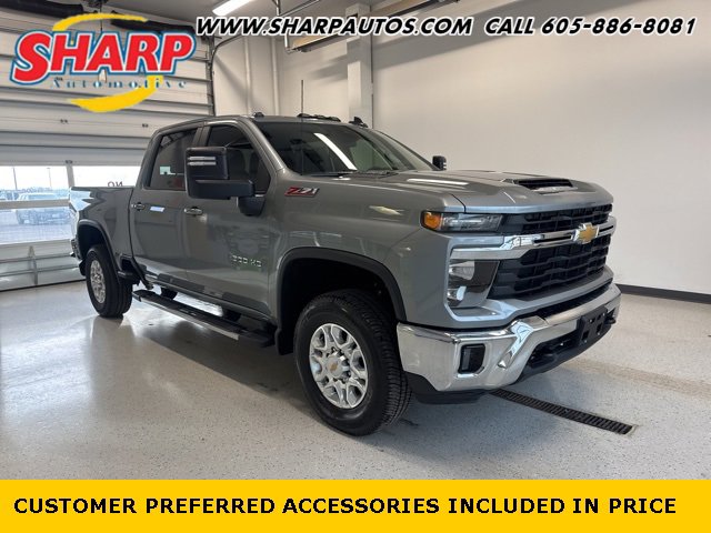 2026 Chevrolet Silverado 3500HD LT's photo