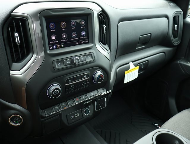 2025 Chevrolet Silverado 1500 Custom Trail Boss photo 15