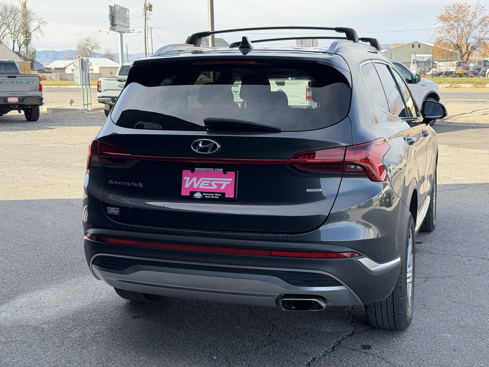 2022 Hyundai Santa Fe SEL photo 4