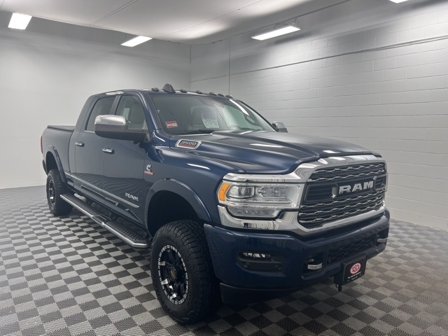 2022 RAM Ram 3500 Pickup Limited's photo