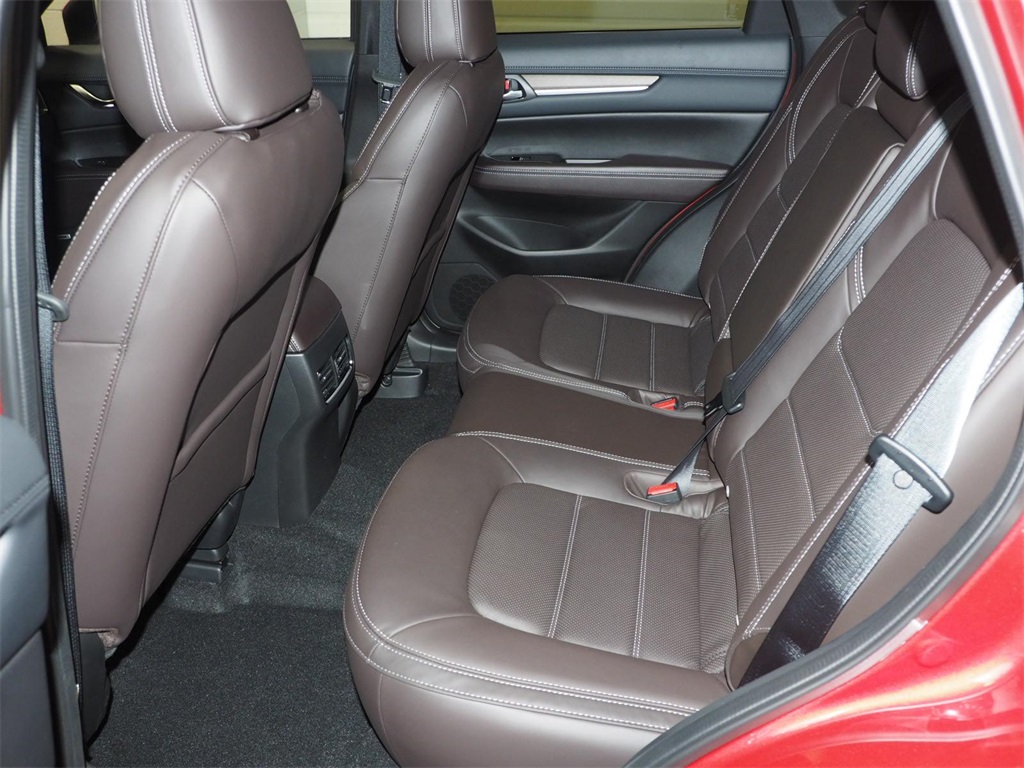 2025 Mazda CX-5 2.5 Turbo Signature photo 4