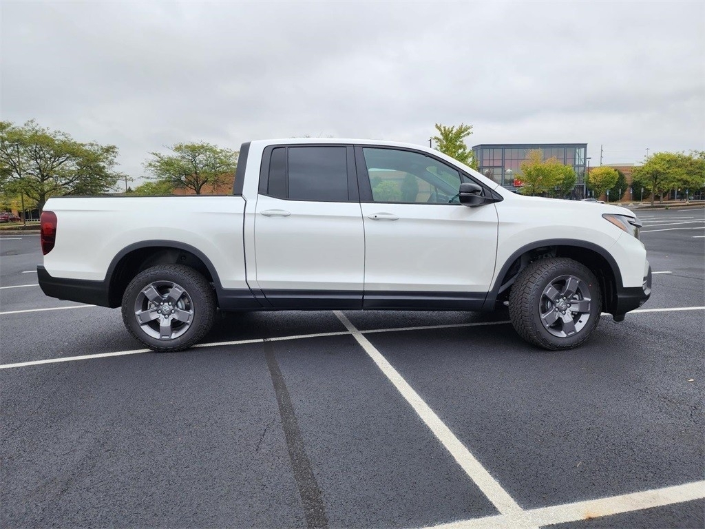 2025 Honda Ridgeline TrailSport photo 14